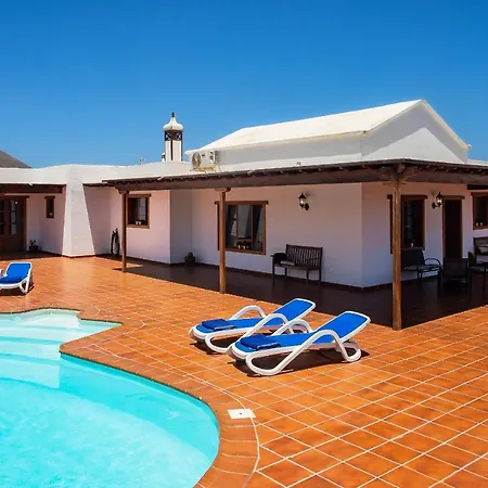 Casa Lola Lanzarote Piscina Climatizada Y Wifi Free San Bartolome (Las Palmas)