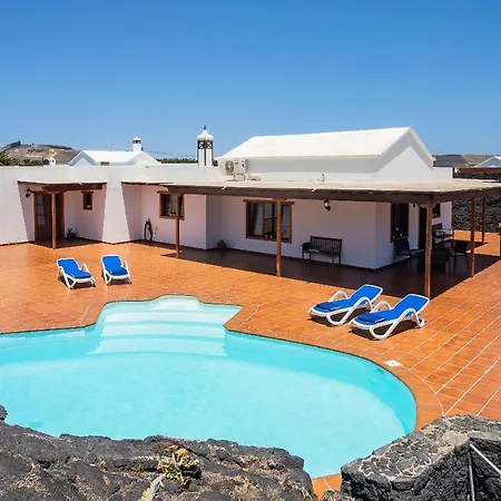 Villa Casa Lola Lanzarote Piscina Climatizada Y Wifi Free San Bartolome (Las Palmas)