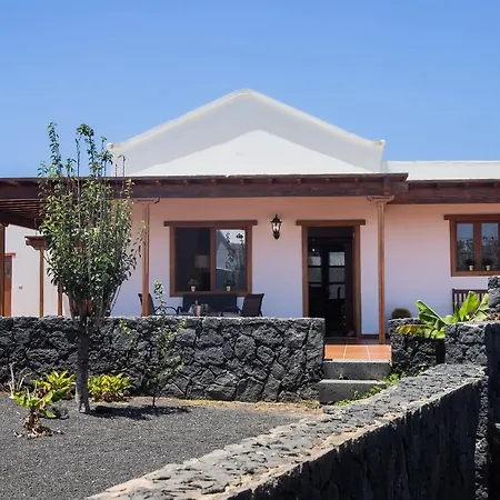 Casa Lola Lanzarote Piscina Climatizada Y Wifi Free San Bartolome (Las Palmas)