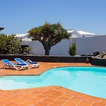 Casa Lola Lanzarote Piscina Climatizada Y Wifi Free * San Bartolomé