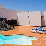 Casa Lola Lanzarote Piscina Climatizada Y Wifi Free