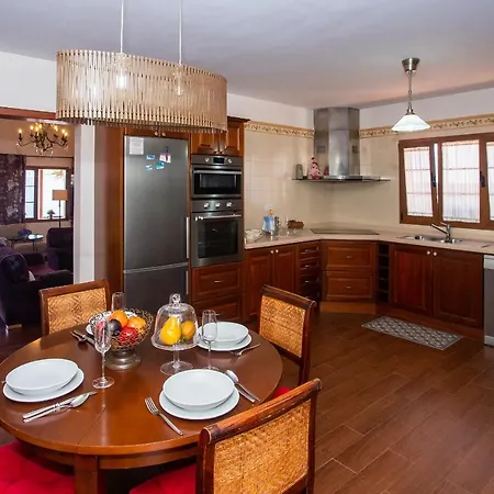 Casa Lola Lanzarote Piscina Climatizada Y Wifi Free Villa *