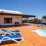 Casa Lola Lanzarote Piscina Climatizada Y Wifi Free Villa